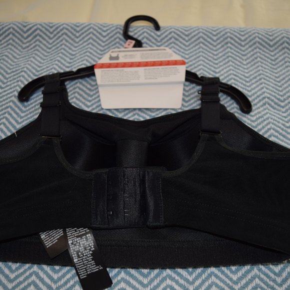 Kari Traa Black Frigg Sports Bra 32B NEW with Tags - Picture 5 of 5
